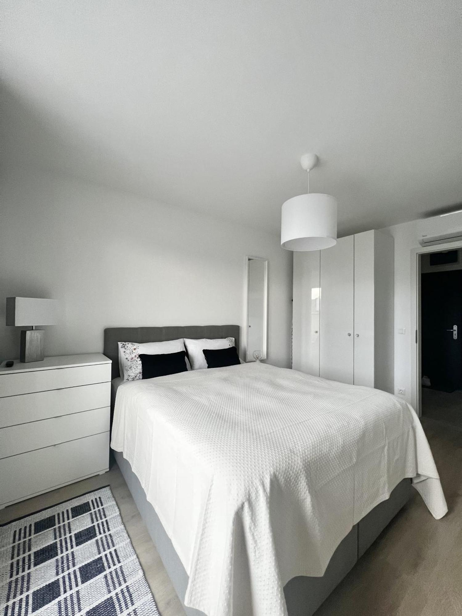 Apartament Vp *